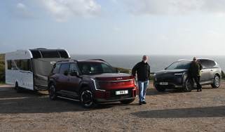 EV tow test - Kia with caravan and Hyundai header